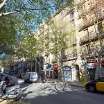 Bonito Apartamento En Aribau