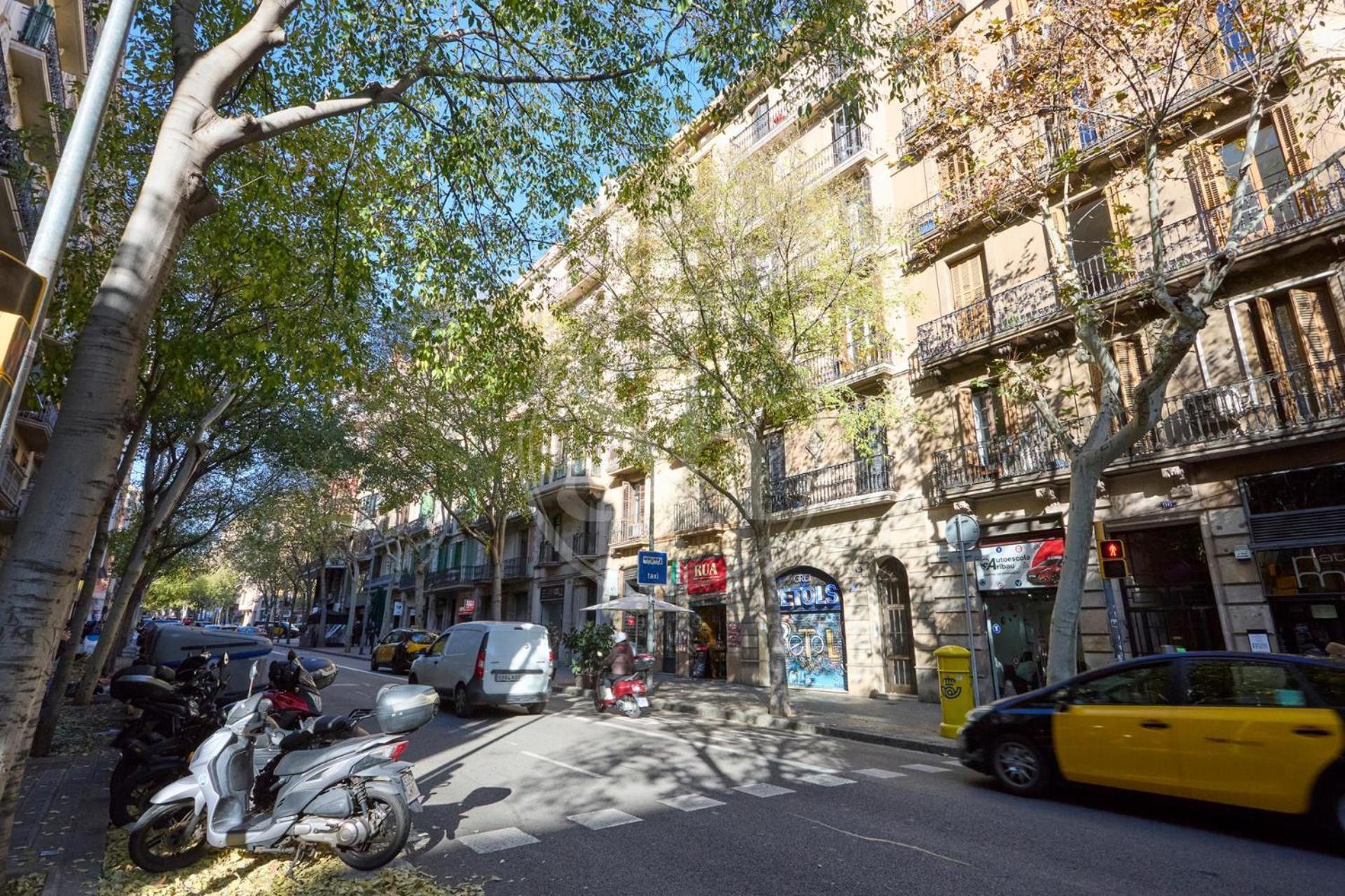 Bonito En Aribau * Barcelona